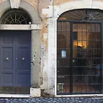 Giulia Apartment By Adg