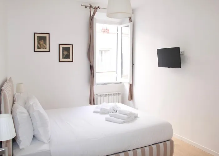 Giulia Apartment By Adg